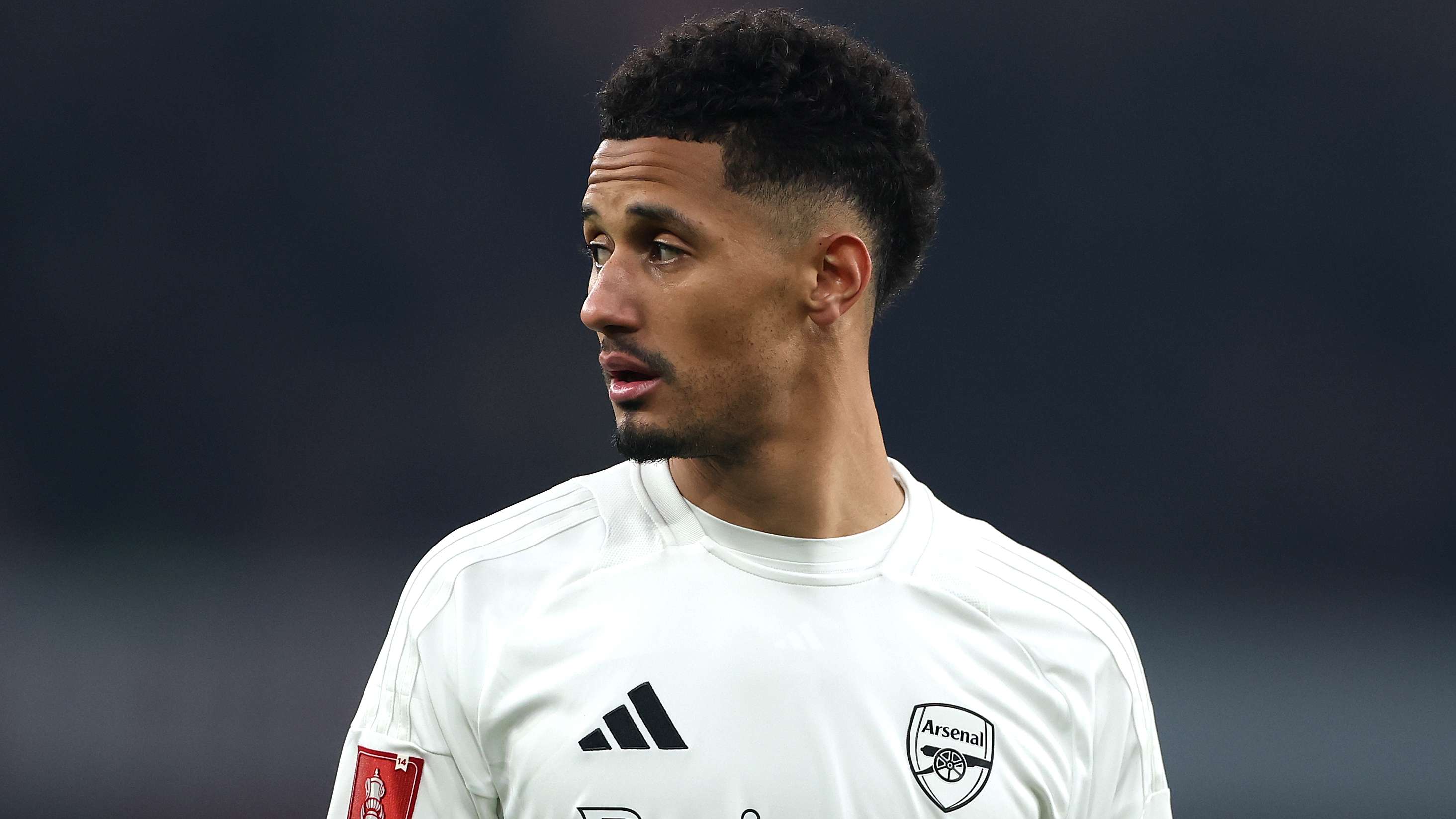 出了顽强的 出了顽强的